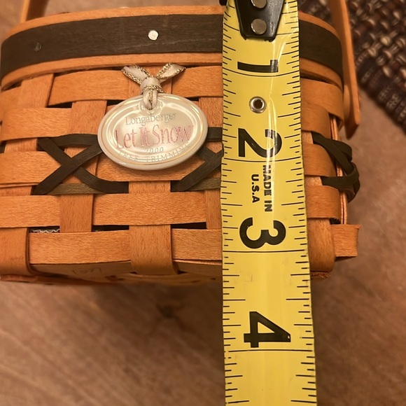 Longaberger 2000 Let it snow basket. Collectors - Picture 9 of 10